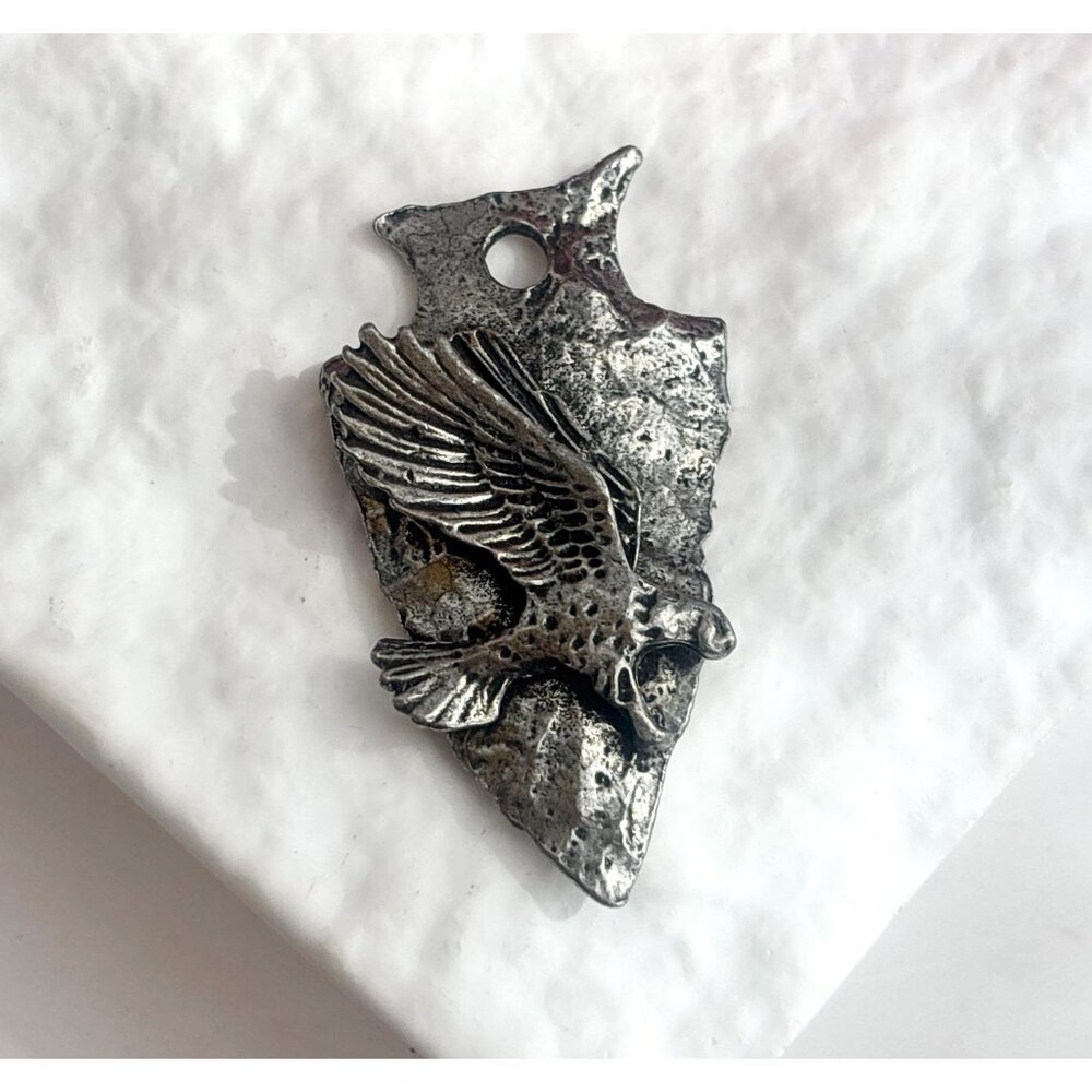 Pewter Arrowhead Shaped Eagle Accented Vintage Pendant | Charm